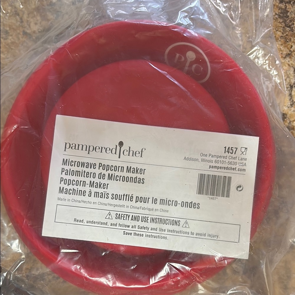 Pampered Chef Red Microwave Popcorn Maker